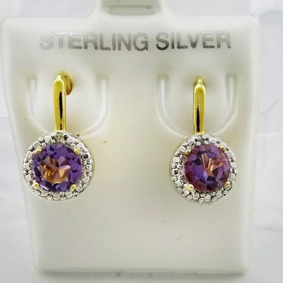 Jewelry - Beautiful Sterling silver Earrings with amethyst.